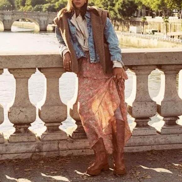 Free People Asymmetrical Skirt in Pink Floral - Picture 2 of 9